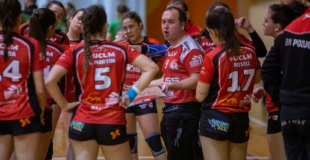 Eusebio Ángulo y el Balonmano Pozuelo Femenino