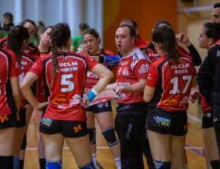 Eusebio Ángulo y el Balonmano Pozuelo Femenino