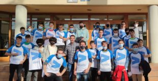 Participantes del taller de programación con minecraft educativo