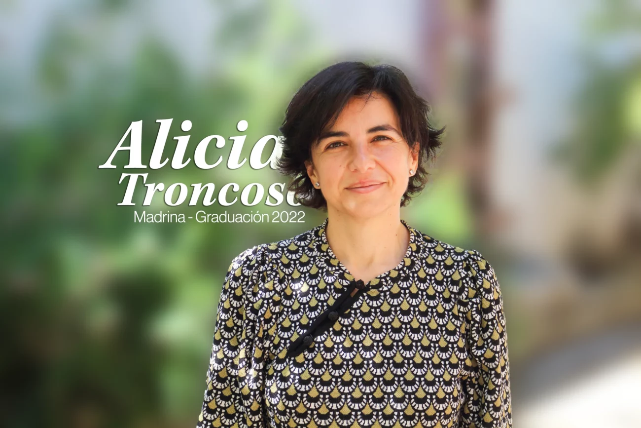 Alicia Troncoso Madrina de la promoción de ingenieros en ingormática de esi-uclm en 2022