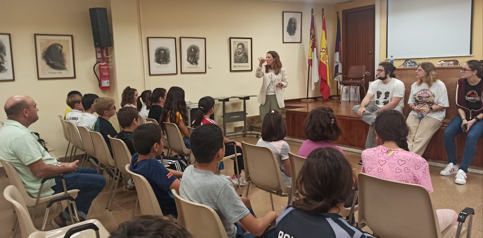 Marcela Genero en un acto de mujeres ingeniosas