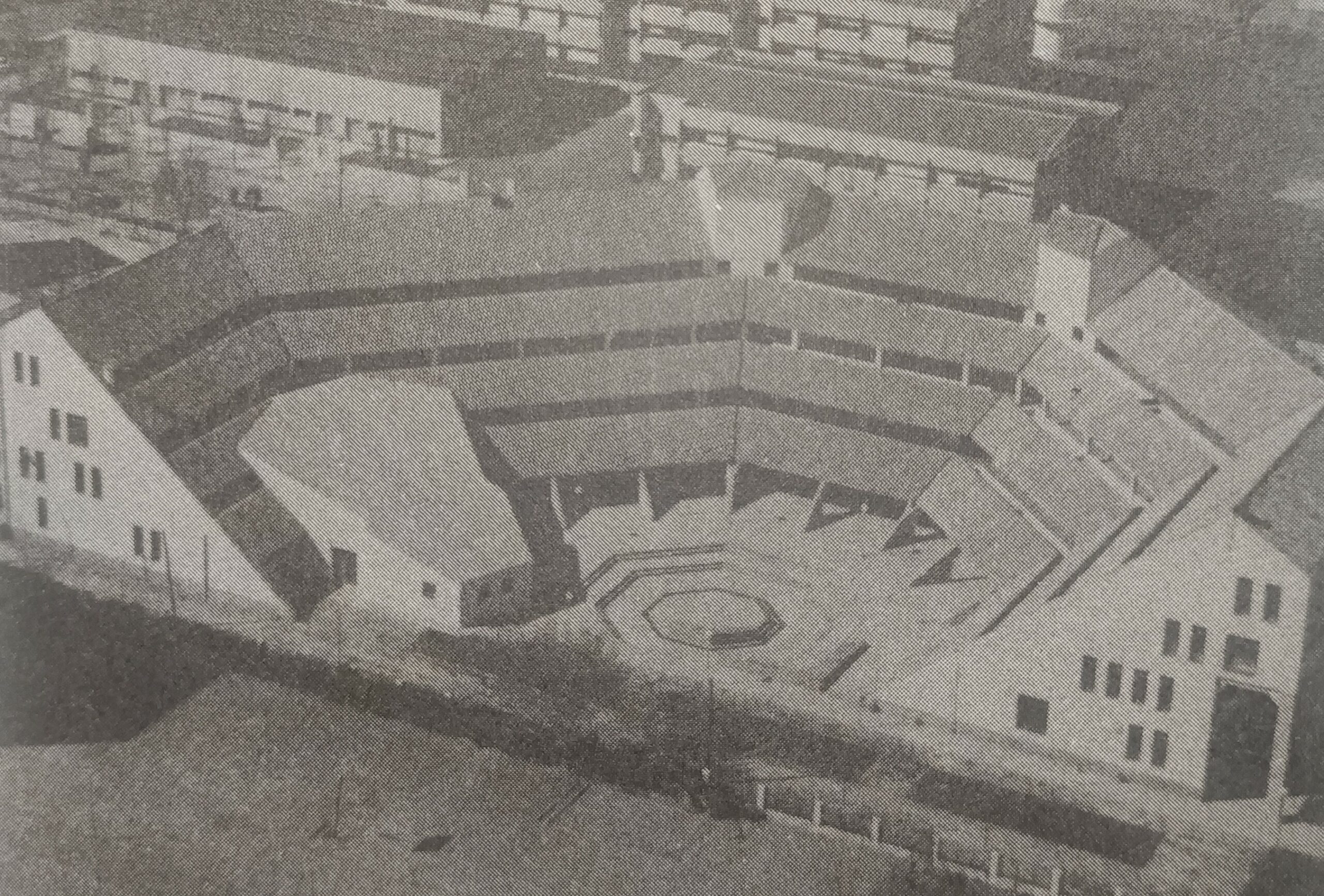 Fotografía edificio del Colegio Universitario