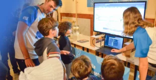 Estudiantes de la ESI en el museo de la ciencia de ciudad real