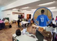 Les étudiants de l'ESI jouent à des jeux de société et au football en salle