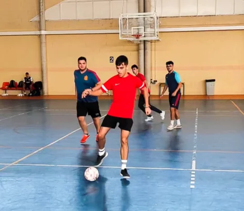 ESC-Schüler spielen Futsal