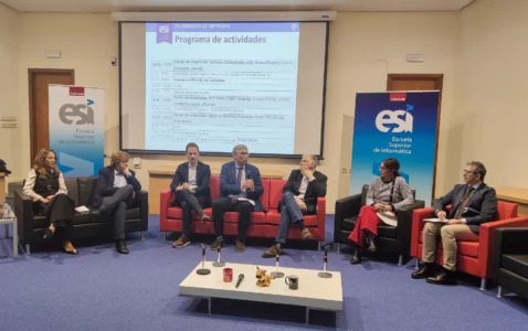 autoridades en la VI jornada de empresas