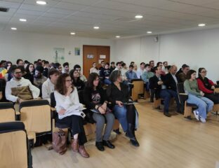 Salón de actos Ada Lovelace en la Escuela Superior de Informática de Ciudad Real