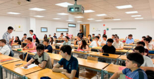 Estudiantes del curso cero en el aula