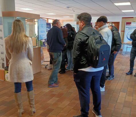 Visitantes del museo de la informática