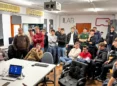 estudiantes en el laboratorio de ciberseguridad