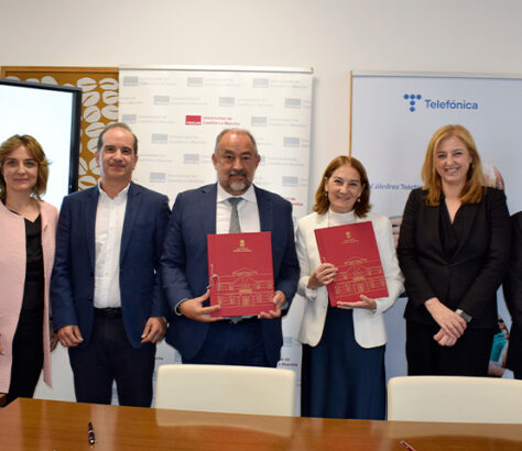 Miguel Ángel Redondo en la renovación de la cátedra con telefónica