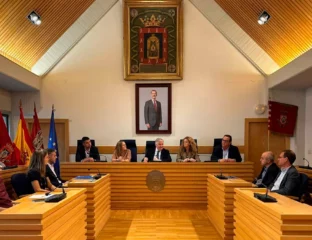 miembros del observatorio en el ayuntamiento de ciudad real