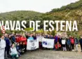 grupo de la esi haciendo senderismo