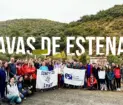 grupo de la esi haciendo senderismo