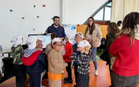 Miembros de la ESI en la Feria Rural