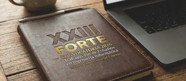 Carpeta sobre mesa con un grabado de XXIII Forte