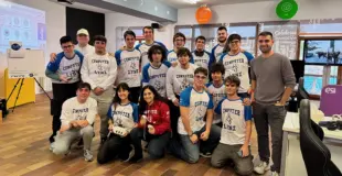 estudiantes de la ESI