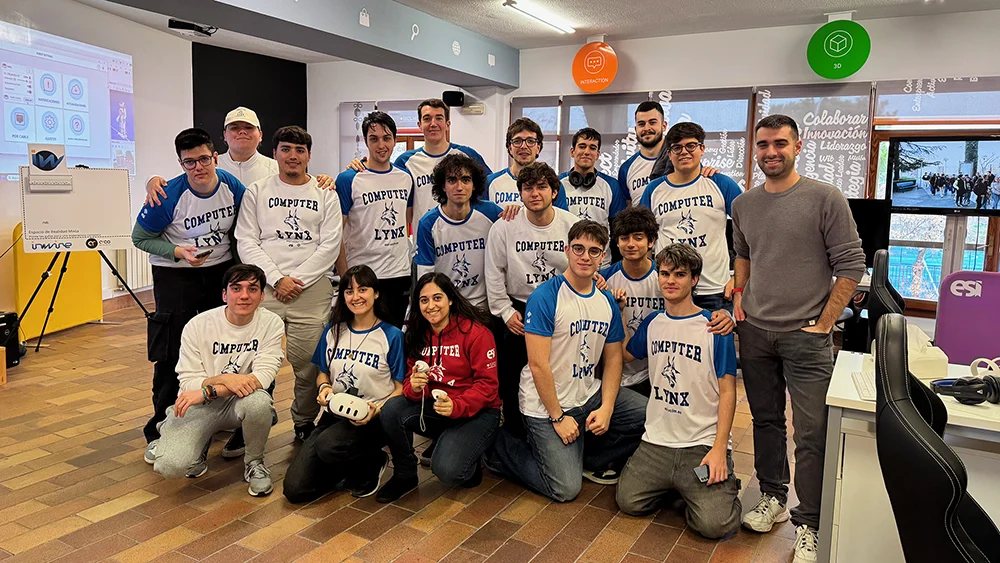 estudiantes de la ESI