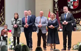 Fernando Terán und F. Ruiz während der Anerkennungszeremonie