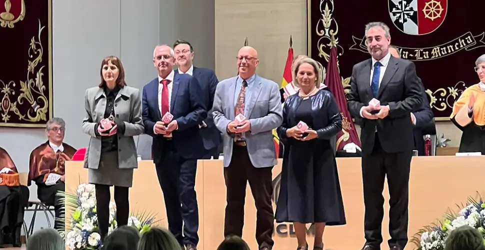 Fernando Terán y F. Ruiz durante el acto de reconocimiento