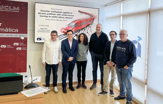 Enrique Villarrubia, tribunal y directores de tesis