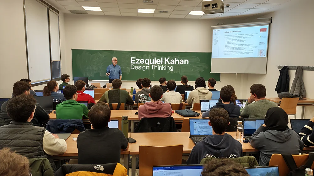 Ezequiel Kahan en un aula de la ESI