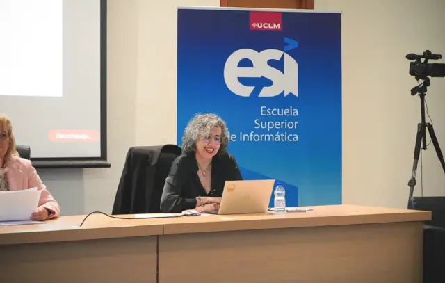 Carmen Lacave durante el acto