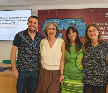 Doctoranda y directores de tesis