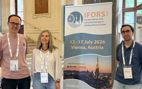 Profesores de la ESI durante su participación en IFORS 2026