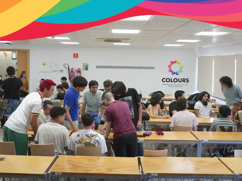 estudiantes en el aula actividades de colours