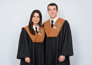 Rodrigo y Lucía estudiantes de la ESI