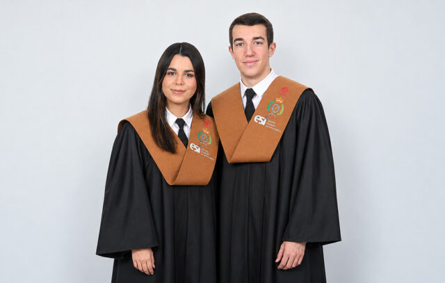 Rodrigo y Lucía estudiantes de la ESI