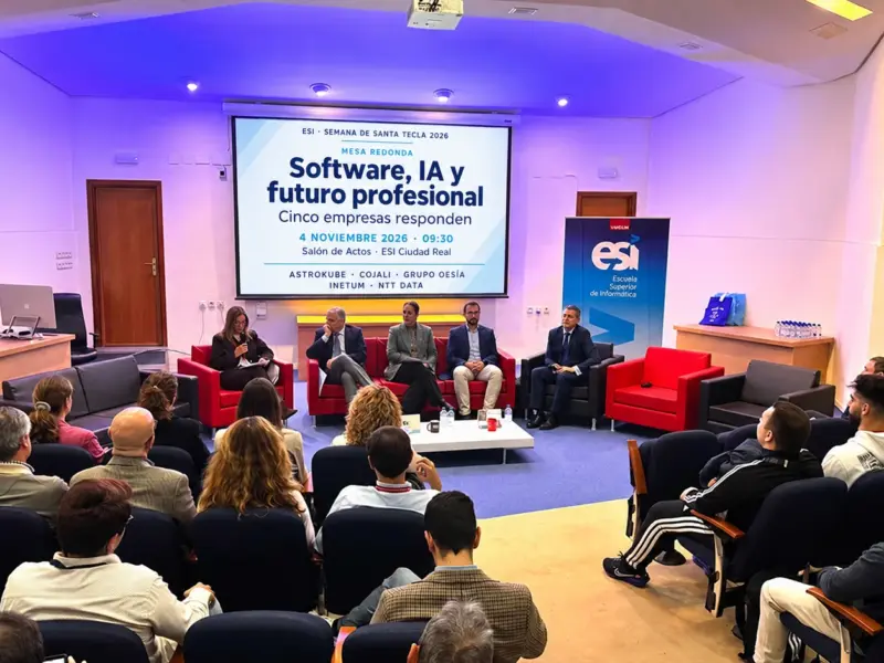 empresas en el salón de actos de la esi