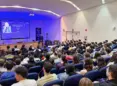 Ricardo Baeza en el salón de actos de la ESI